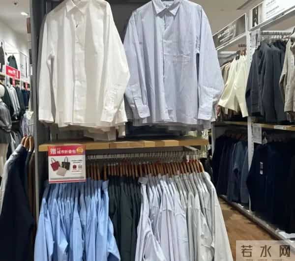 “优衣库”在秋冬装这一款真的没对手！这些单品真的太百搭了！!