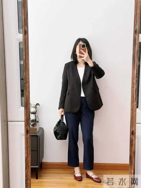 秋冬穿不腻的西装外套 每一搭都气质干练