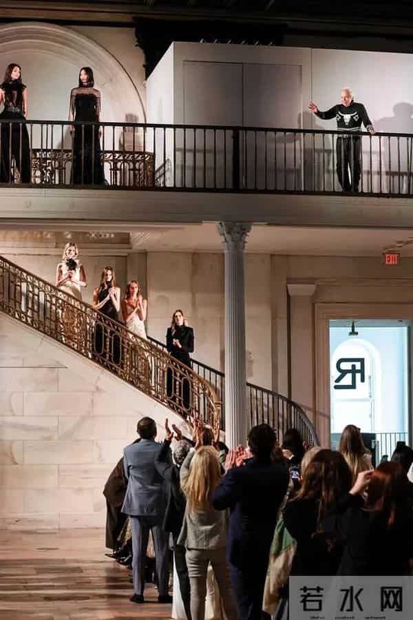 85岁品牌如何断腕千家门店，却赢回年轻市场？