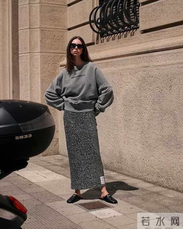 这条裙子太好看了，时髦女人都在穿！