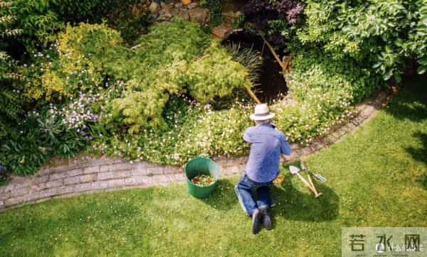 1000亿被骗光？爱马仕继承人变落魄老头，钱还是攥在自己手里踏实