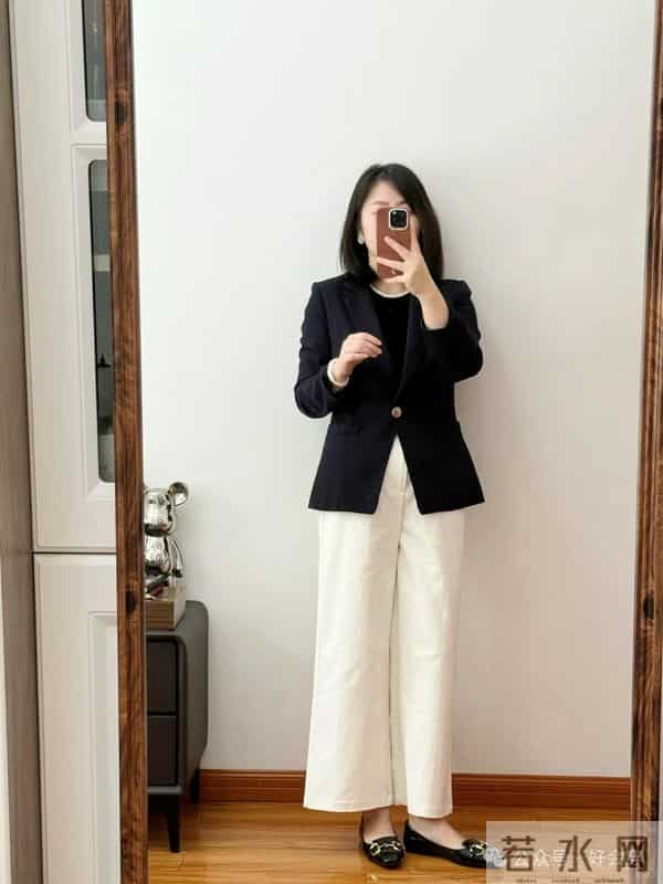 秋冬穿不腻的西装外套 每一搭都气质干练