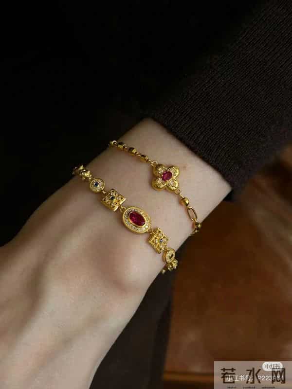 古董黄金手链分享 唯爱复古