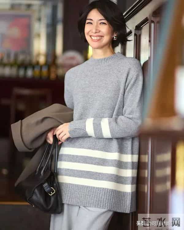 冬天最值得入手的5种内搭!50岁穿不臃肿、不贴身,还特别显瘦!