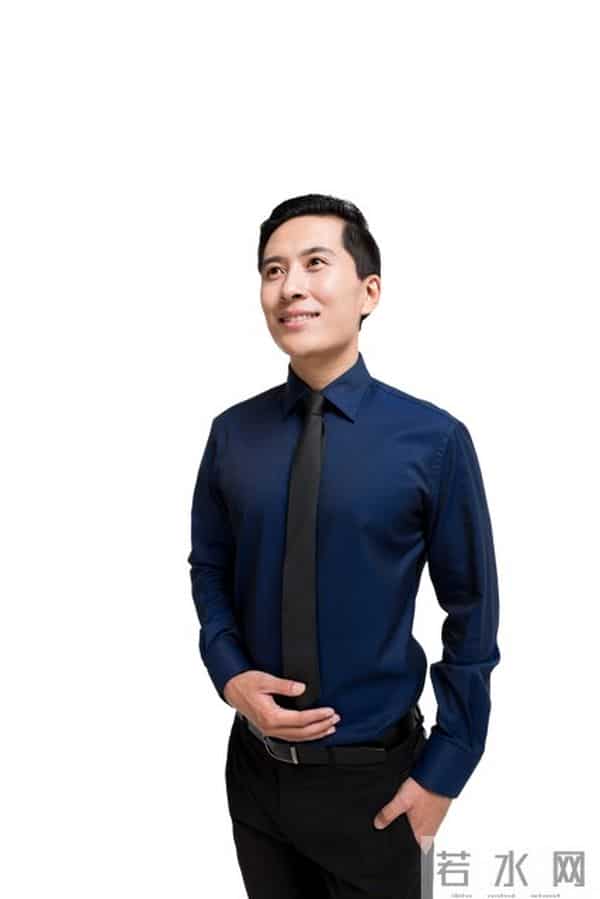 男生腰带用不当显老10岁？避坑3个关键，年轻显品味还百搭