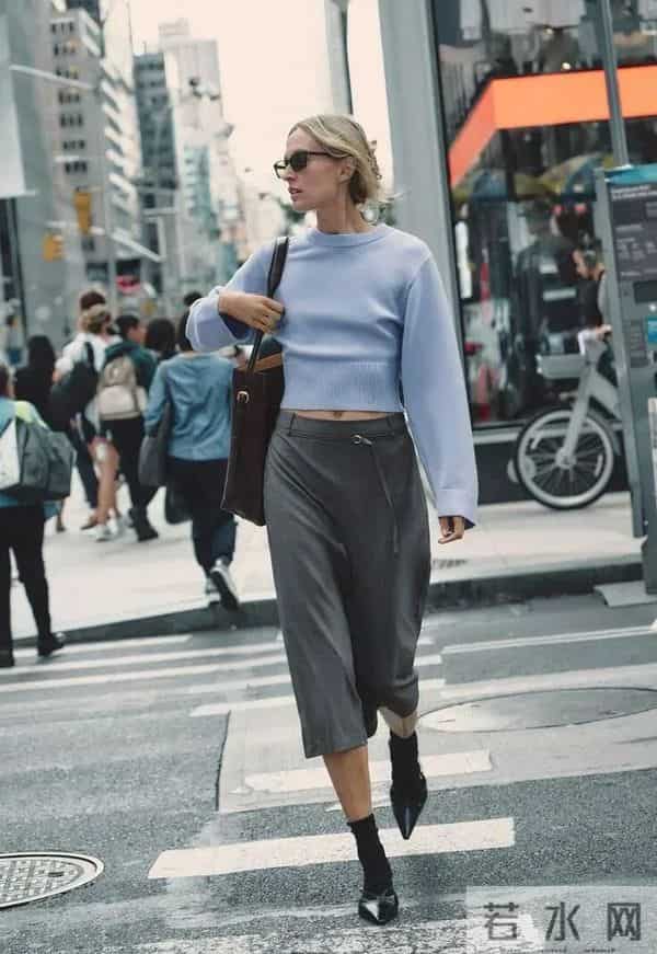 这条裙子太好看了，时髦女人都在穿！