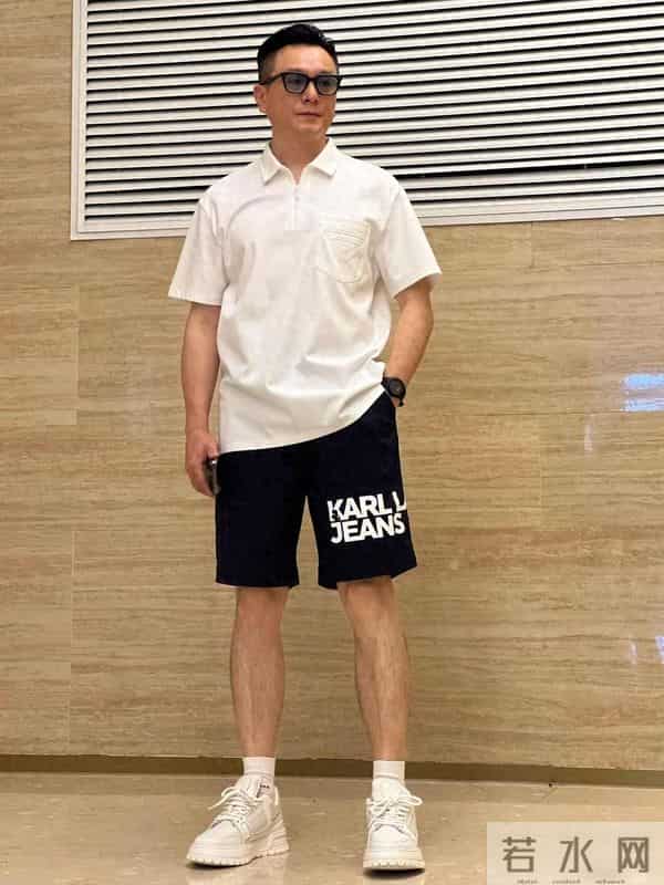 为什么许多中年男人，精心打扮，还是一股“老人味”？原因在这