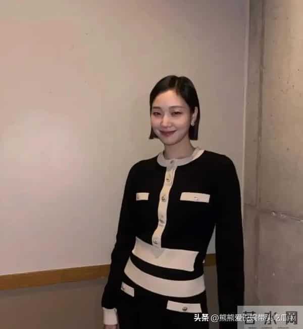 金高银好会穿！小香风外套梨形身材，学她这样穿，通勤逛街都绝了