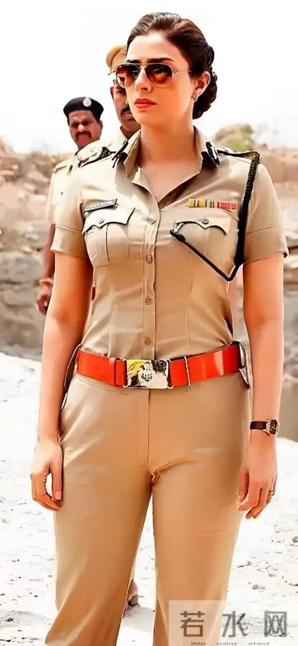 印度女警也很有实力