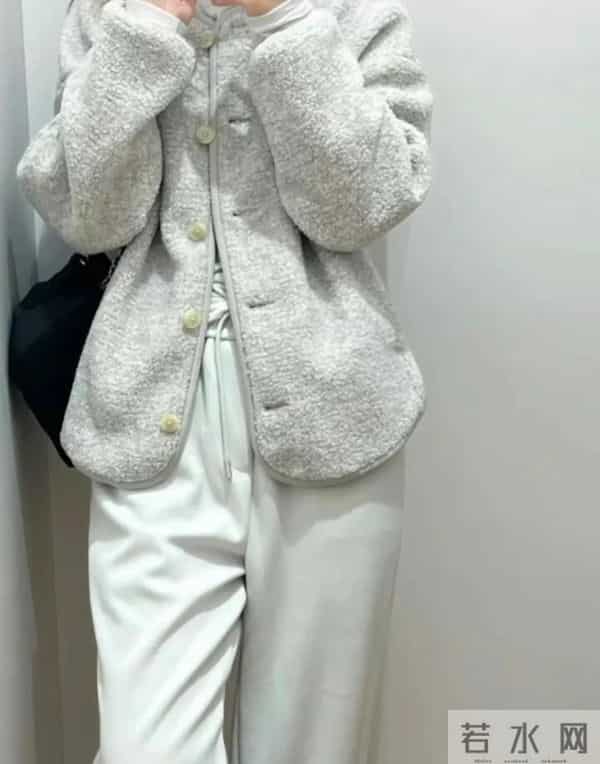 “优衣库”服装新品开挂了！穿出秋冬氛围感！!