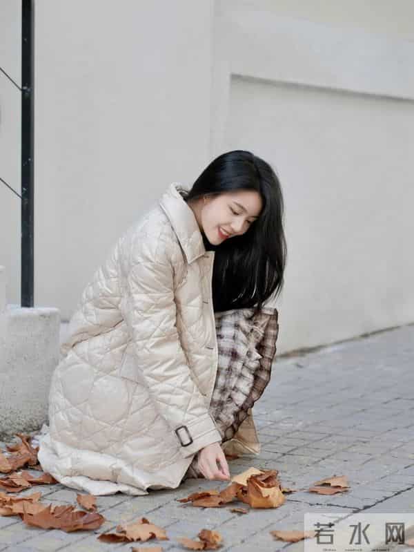 “羽绒服+裙子”才是冬天王炸穿搭，这样穿美爆了！