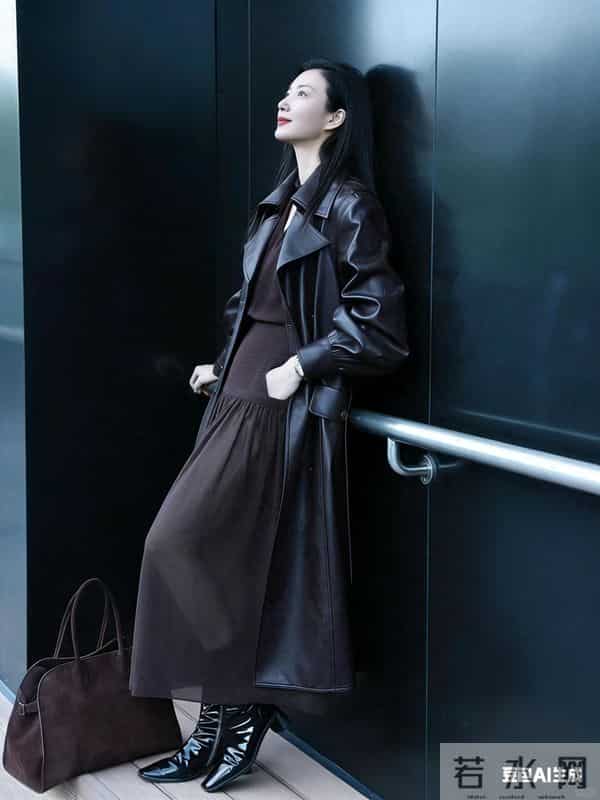 黑皮衣御姐杀疯!红唇配长裙这高级氛围感直接戳审美