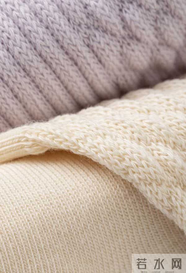 这是我人生第一次,因为一双袜子而感到“被尊重”