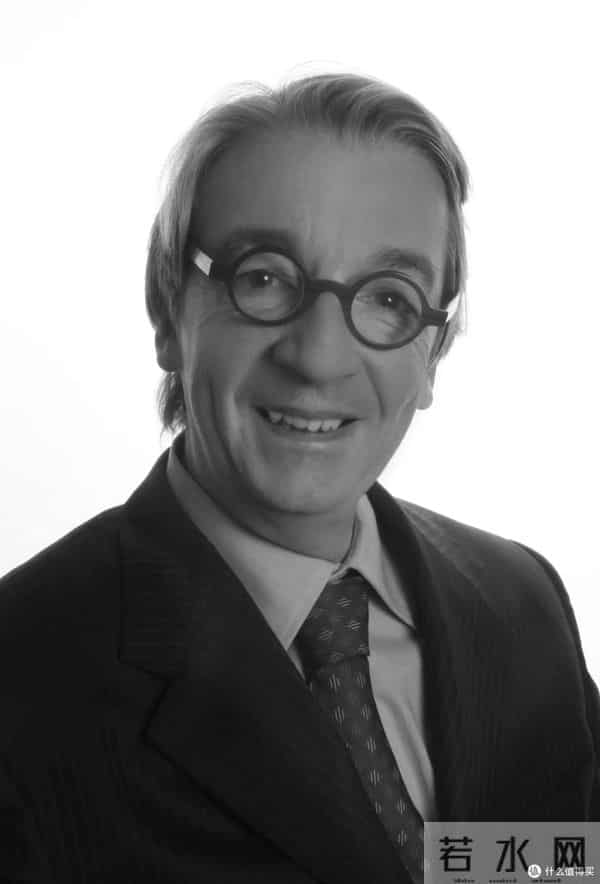 1000亿被骗光？爱马仕继承人变落魄老头，钱还是攥在自己手里踏实