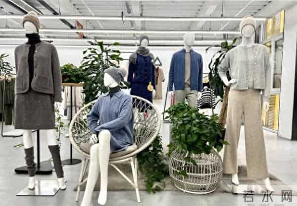 大兴的宝藏工厂店:靓丽冬装暖融融