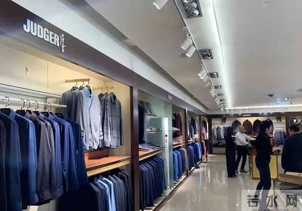 曾风靡一时，如今“中产不爱穷鬼不穿”的国货男装，你还记得吗？