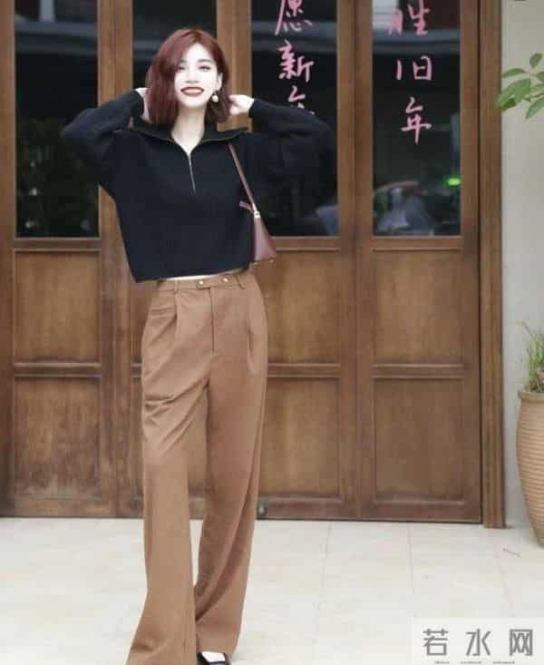 阔腿裤彻底不兴了！今冬满街都在穿“泥裤”，意外的高级、显气质