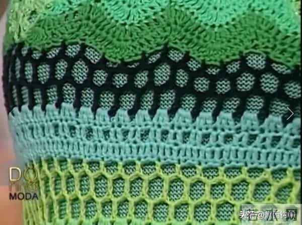 自带高定质感钩针连衣裙：能当裙能当衫，收腰遮肉，度假拍照绝了