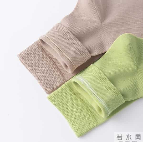 这是我人生第一次,因为一双袜子而感到“被尊重”