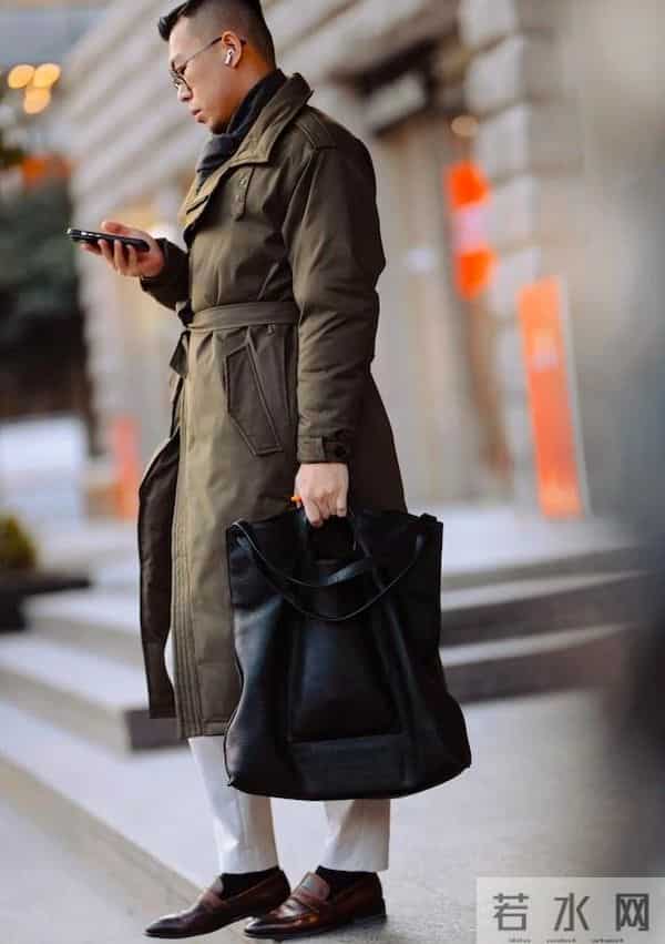 上海男人穿羽绒服有多时髦?看他们的街拍就知道,简约大气又有型