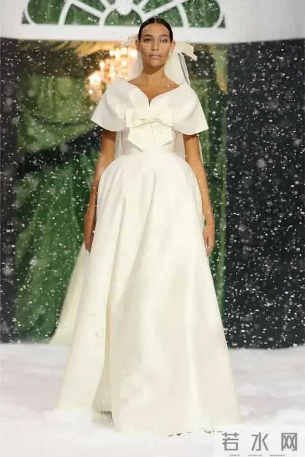 Richard Quinn 2025 秋冬时装秀