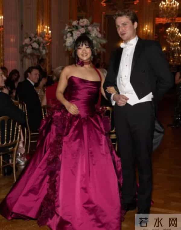 2025年巴黎名媛舞会，19名全球名门世家女性受邀亮相，比亚迪创始人王传福女儿、导演陈可辛女儿在列