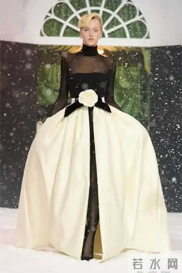 Richard Quinn 2025 秋冬时装秀