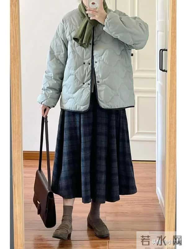 我真的很喜欢短款外套～