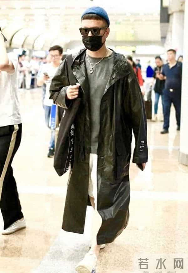 上了年纪的男人，这4种帽子“能别戴就别戴”了！显老不说还油腻