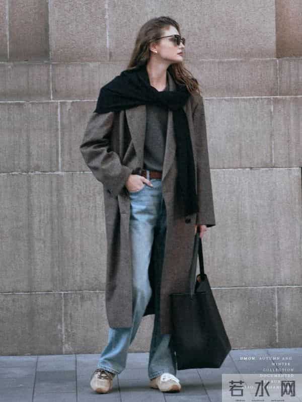 大衣+运动鞋,冬天最松弛的时髦