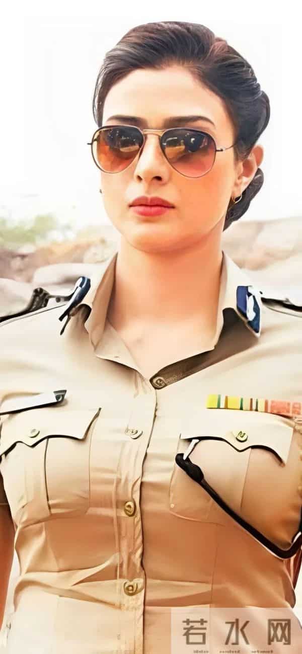 印度女警也很有实力