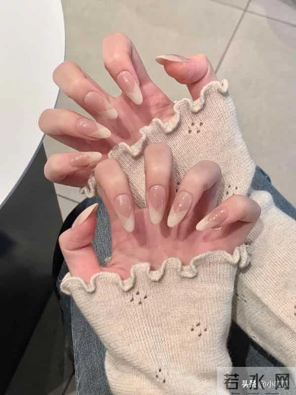 妈见夸的冬日氛围感美甲谁还没做