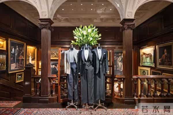 85岁品牌如何断腕千家门店，却赢回年轻市场？