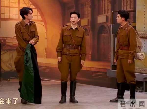 丑裤子三姐妹，「占领」中产衣柜？