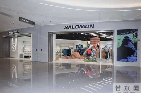 从始祖鸟到菲尼克斯:中产消费的抛弃与重生,只是一场轮回