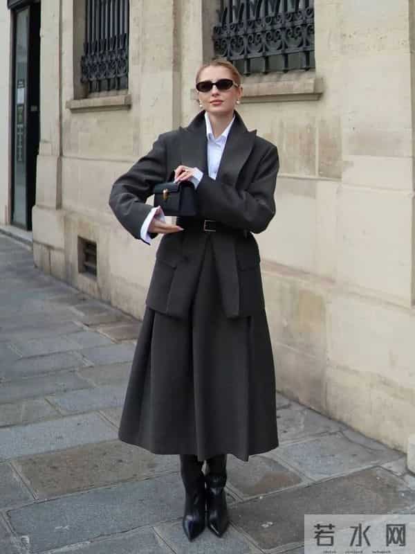 这条裙子太好看了，时髦女人都在穿！