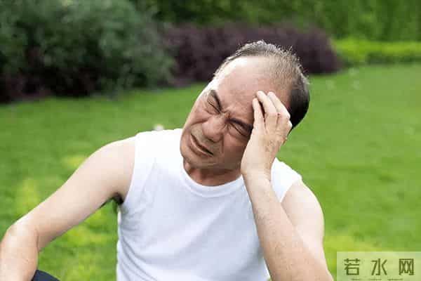 到了35岁，头发掉一半？医生：养头发的3个小妙招，简单实用