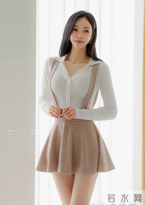 假两件针织裙｜是柔光里的甜系姐姐