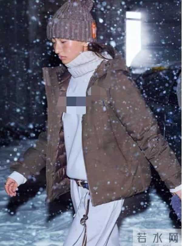 中年人爱穿的排骨羽绒服，格子的形状还有这些讲究？