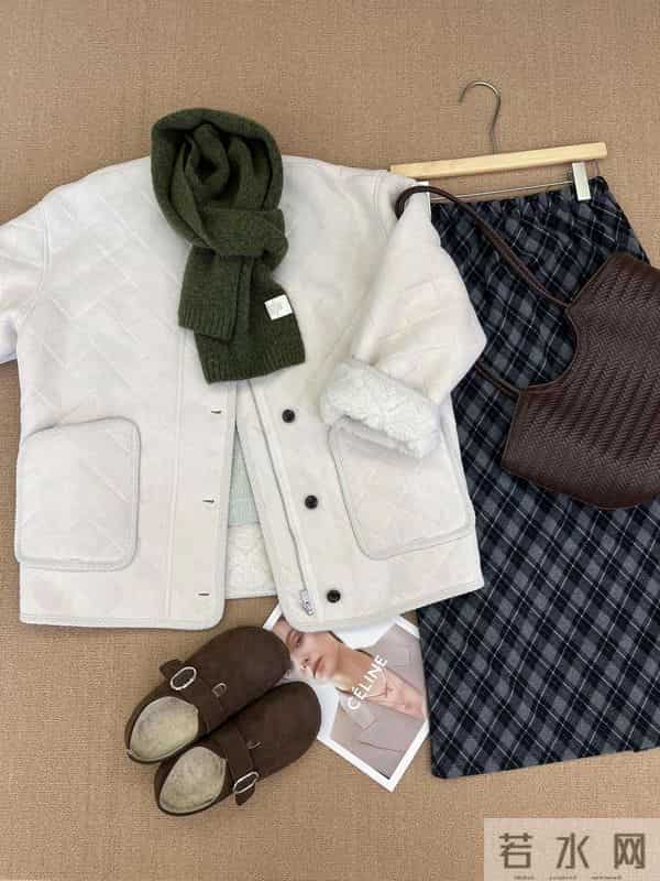 秋冬这样叠穿舒适又好看