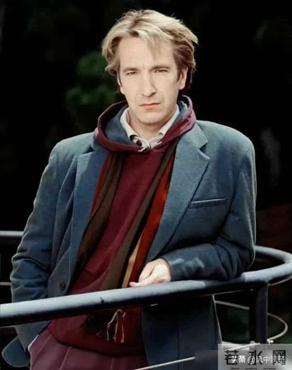 男生冬季质感穿搭指南用精简搭配穿出无声的高级感