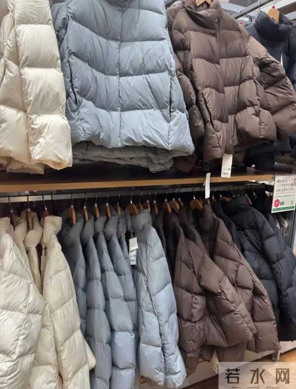 “优衣库”服装新品开挂了！穿出秋冬氛围感！!