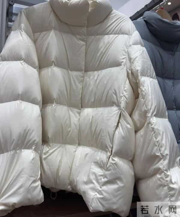 “优衣库”服装新品开挂了！穿出秋冬氛围感！!