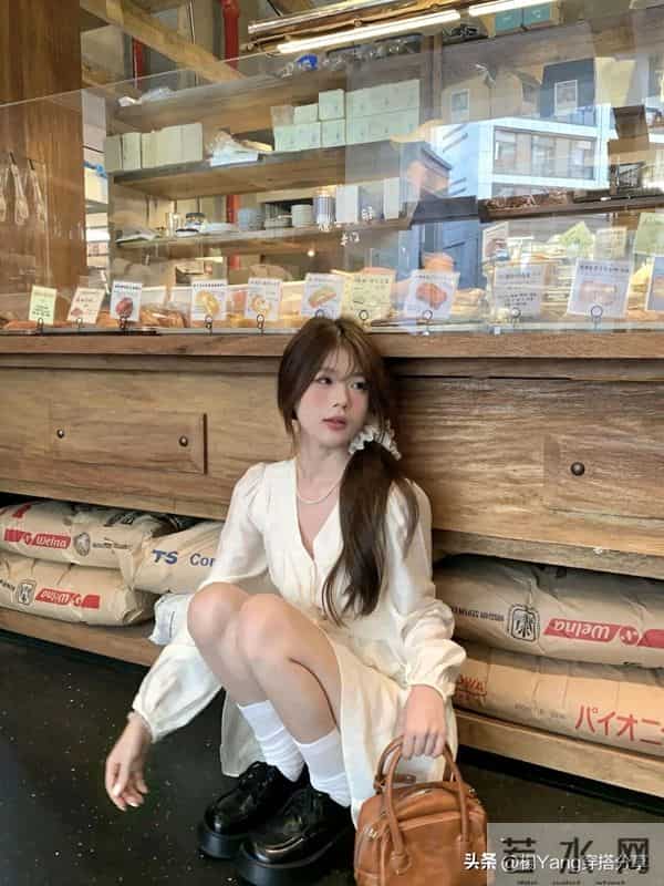 温温柔柔的白色才是白月光~