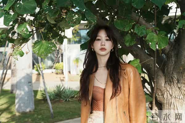 皮衣纱裙|是海岛草坪的甜酷缪斯