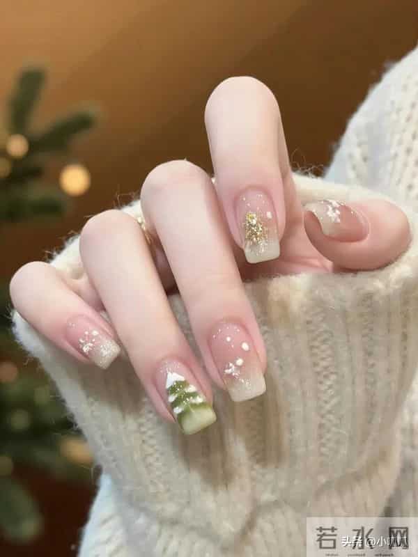 真显白啊这组冬日美甲好喜欢！