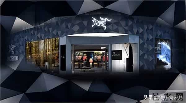 买始祖鸟别盲目！号称无痕户外，却在高原毁草甸，打自己环保的脸