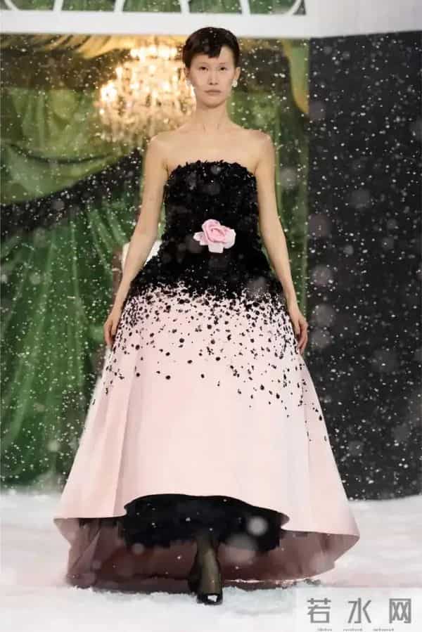 Richard Quinn 2025 秋冬时装秀