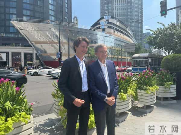 百亿遗产蒸发记：当爱马仕遇上"有文化的贼"，孤独富豪的信任悲剧