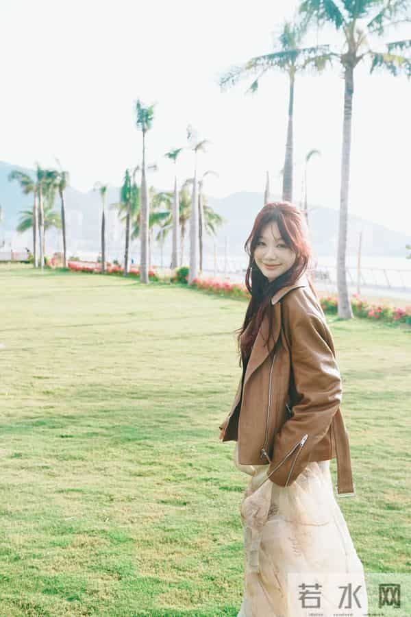 皮衣纱裙|是海岛草坪的甜酷缪斯